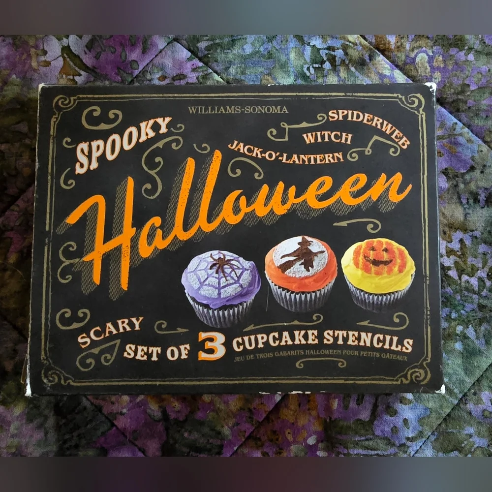 Williams Sonoma Spooky Halloween Cupcake Stencils Set